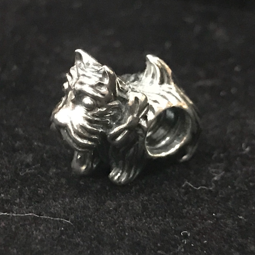 Pandora Scottie Dog retired